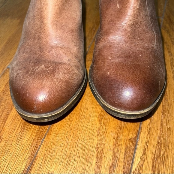 Lucky Brand Basel Brown Leather Distressed Ankle Booties Size 5.5 - Picture 3 of 12